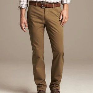Banana Republic Aiden Slim Fit Tan Acorn Brown